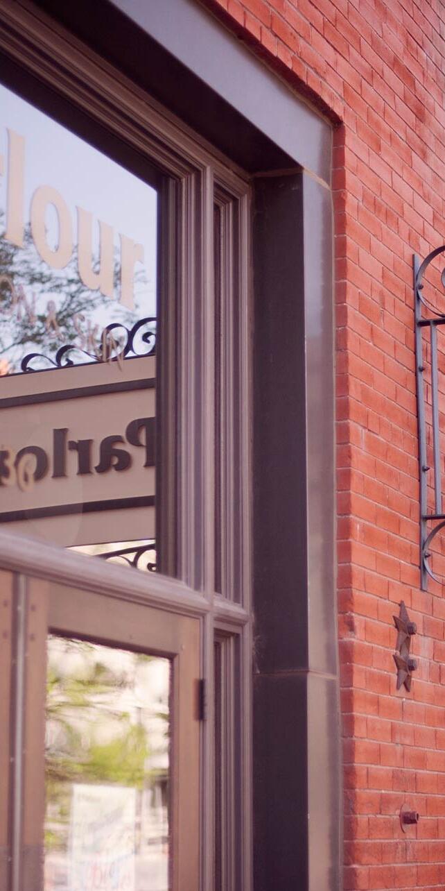 The Parlour Lower Downtown Exterior